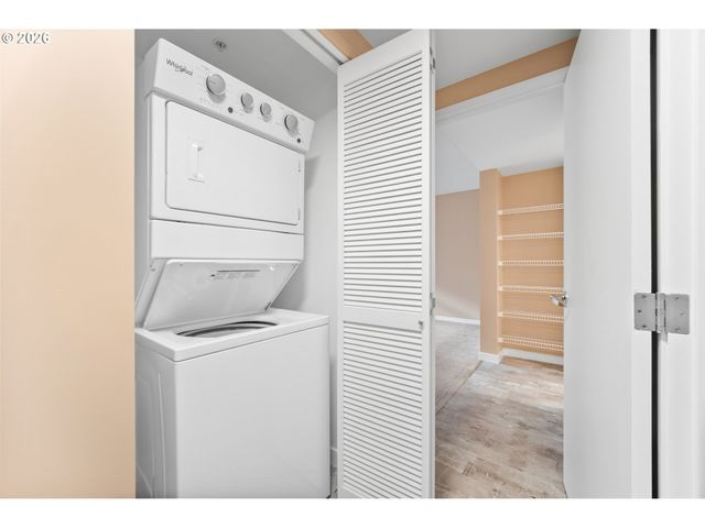 701 COLUMBIA St, Vancouver, WA 98660