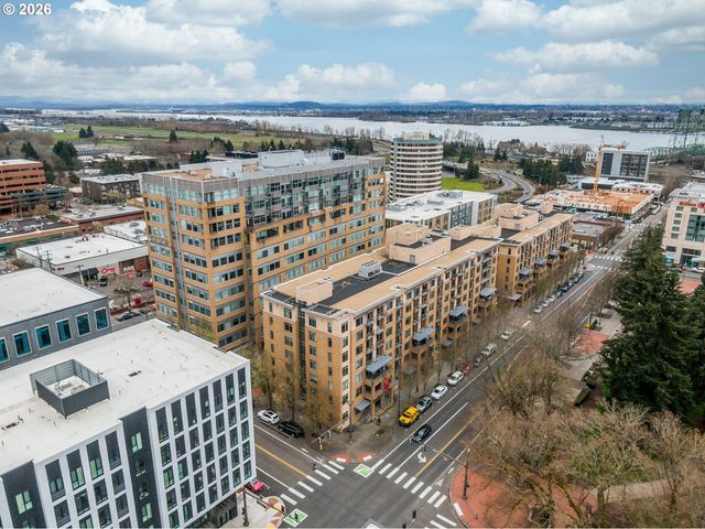 701 COLUMBIA St, Vancouver, WA 98660