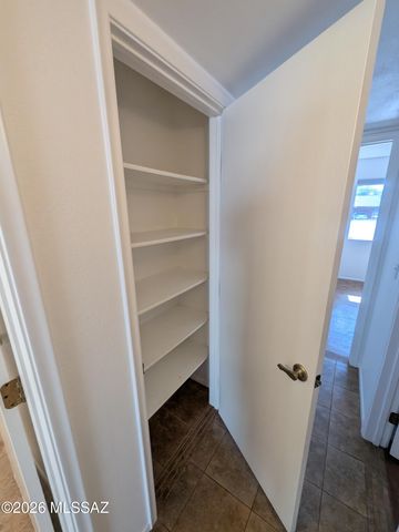 3250 W Sunbeam, Tucson, AZ 85741