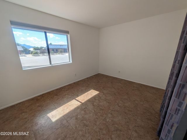 3250 W Sunbeam, Tucson, AZ 85741