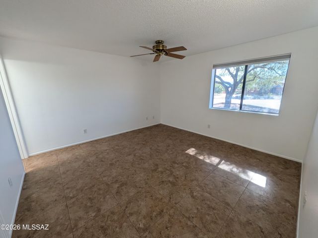3250 W Sunbeam, Tucson, AZ 85741