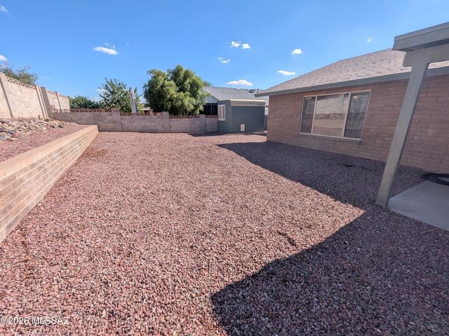 3250 W Sunbeam, Tucson, AZ 85741