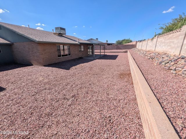3250 W Sunbeam, Tucson, AZ 85741