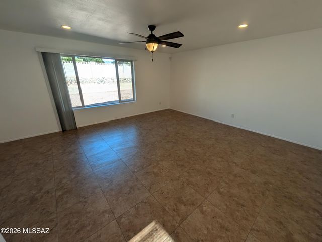3250 W Sunbeam, Tucson, AZ 85741