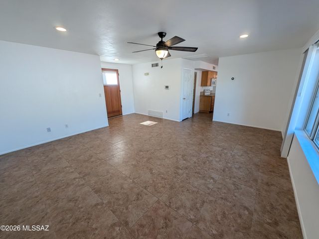 3250 W Sunbeam, Tucson, AZ 85741