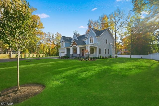 676 Vermont St, Westfield Town, NJ 07090