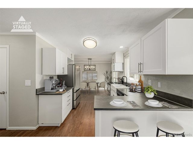 15885 E Kepner Dr, Aurora, CO 80017