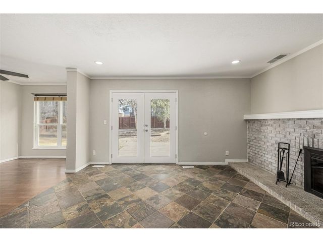 15885 E Kepner Dr, Aurora, CO 80017