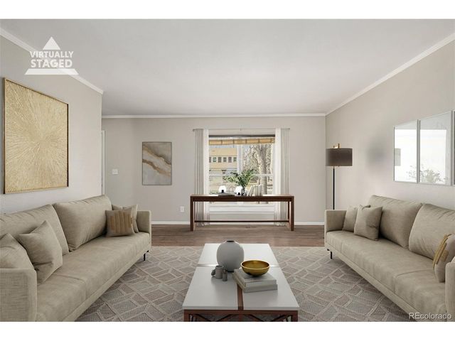 15885 E Kepner Dr, Aurora, CO 80017