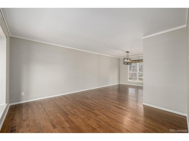 15885 E Kepner Dr, Aurora, CO 80017