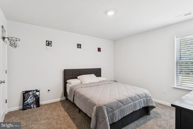 375 FOREST EDGE AVE, La Plata, MD 20646