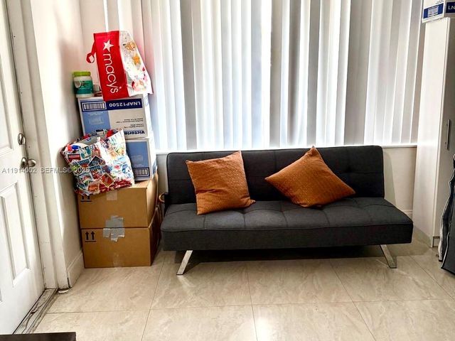 2914 SW 92nd Ct, Miami, FL 33165