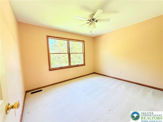 4165 Alder Road, Bethlehem Twp, PA 18020