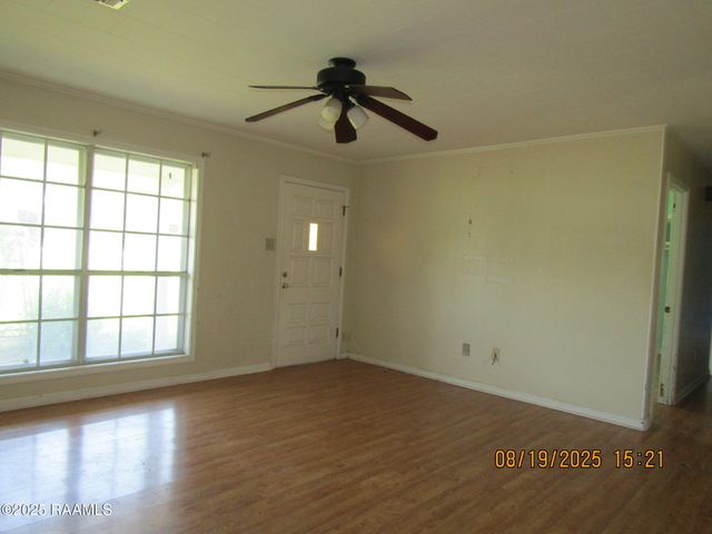 3116 Grand Point Highway, Breaux Bridge, LA 70517