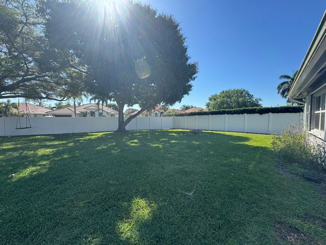 7720 Forestay Drive, Lake Worth, FL 33467