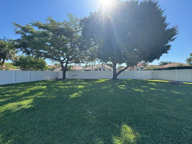 7720 Forestay Drive, Lake Worth, FL 33467