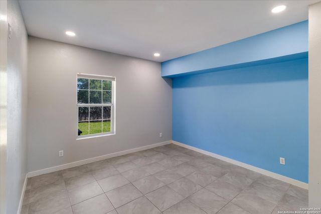 4434 Mountain Pass, Von Ormy, TX 78073