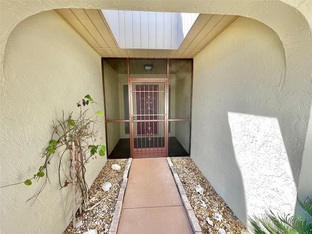 137 DRIFTING SANDS DRIVE, Venice, FL 34293