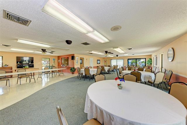 137 DRIFTING SANDS DRIVE, Venice, FL 34293