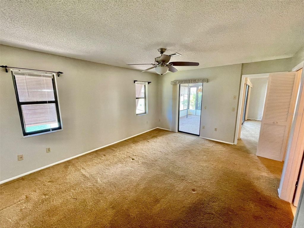 Image 26 of property listing at 137 DRIFTING SANDS DRIVE, Venice, FL 34293