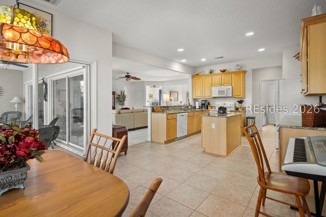 16 Fairforest Ln, Bluffton, SC 29909