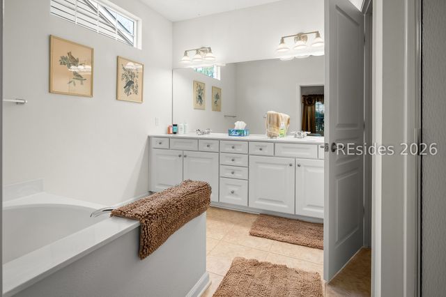 16 Fairforest Ln, Bluffton, SC 29909