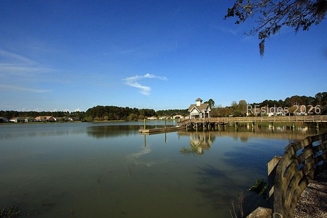 16 Fairforest Ln, Bluffton, SC 29909
