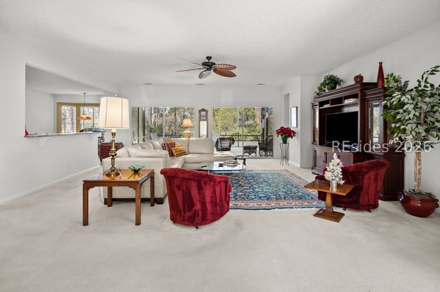 16 Fairforest Ln, Bluffton, SC 29909