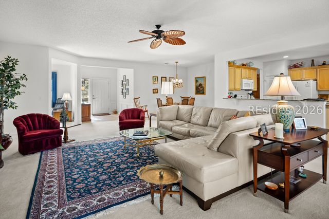 16 Fairforest Ln, Bluffton, SC 29909