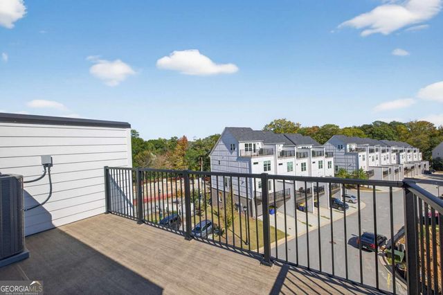 2571 Astaire Court, Atlanta, GA 30318