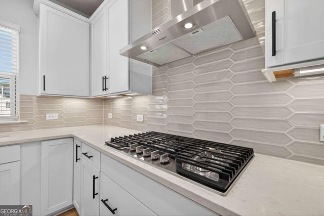 2571 Astaire Court, Atlanta, GA 30318