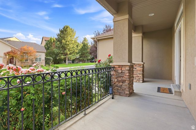 1158 W LE ROSIER CT, West Jordan, UT 84088