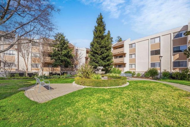 400 Ortega Avenue 216, Mountain View, CA 94040