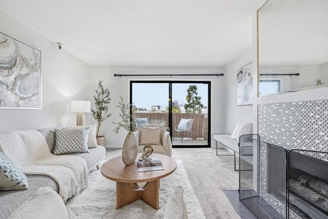 400 Ortega Avenue 216, Mountain View, CA 94040