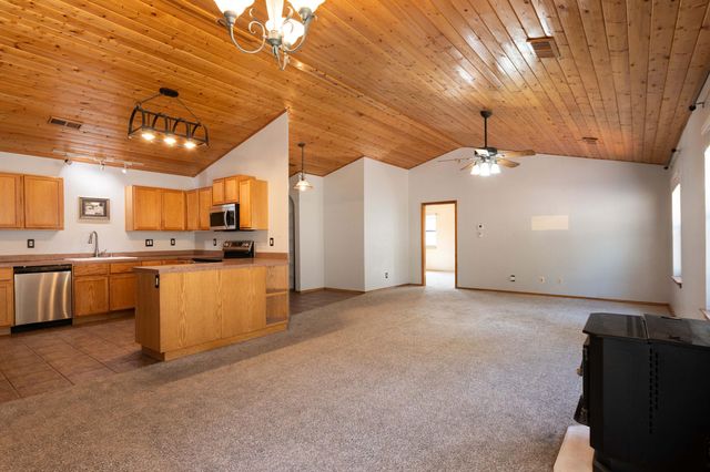 92 Nightingale Lane, Tijeras, NM 87059