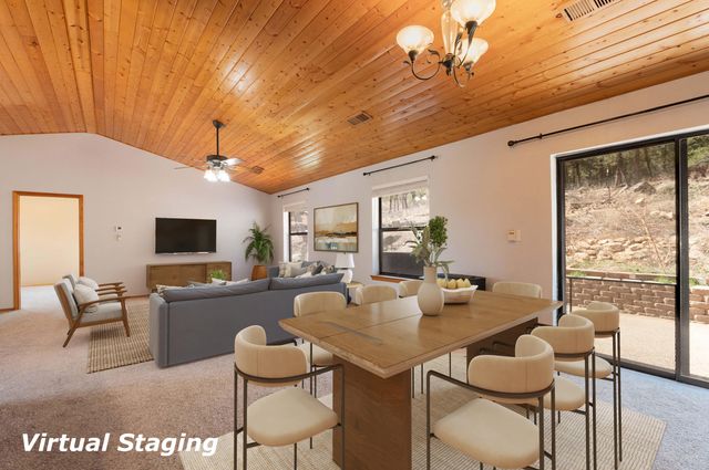 92 Nightingale Lane, Tijeras, NM 87059