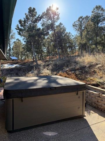 92 Nightingale Lane, Tijeras, NM 87059