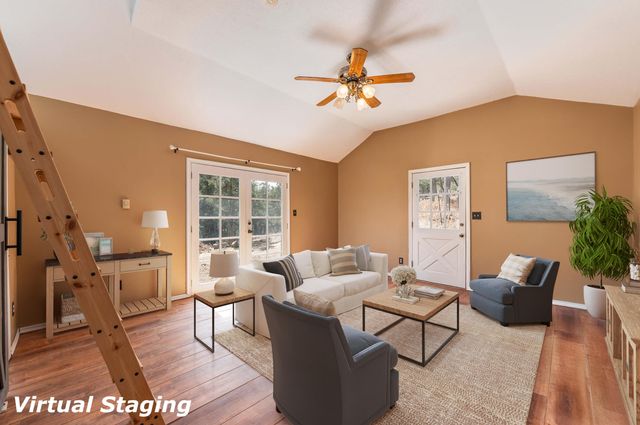 92 Nightingale Lane, Tijeras, NM 87059