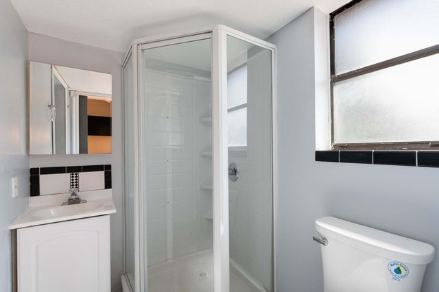 92 Nightingale Lane, Tijeras, NM 87059