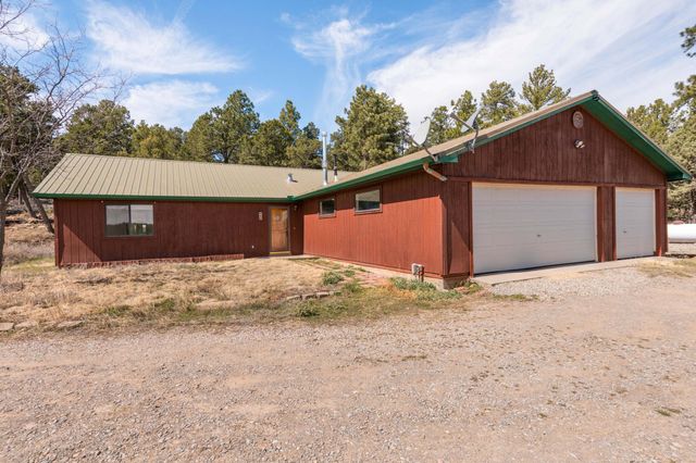 92 Nightingale Lane, Tijeras, NM 87059