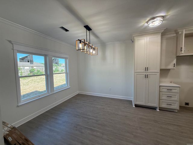 513 Madeleine Circle, Austin, AR 72007