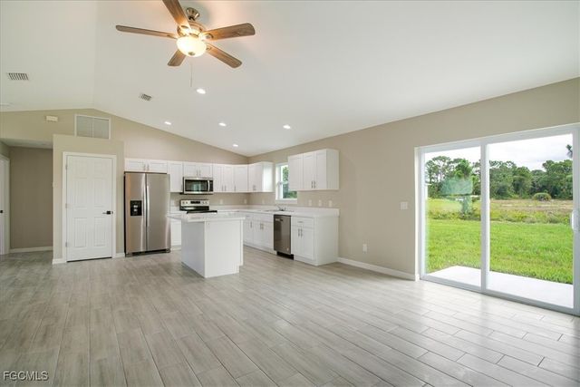 3010 67th ST W, Lehigh Acres, FL 33971