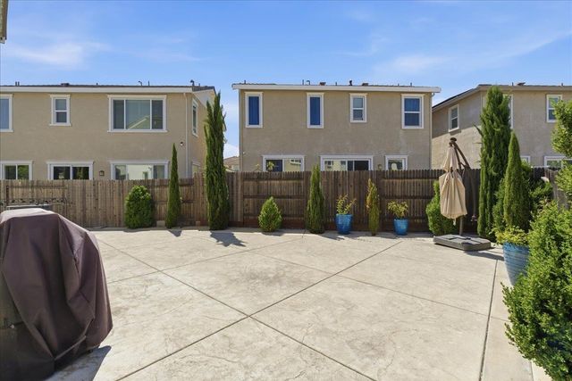 1630 Lion St, Rocklin, CA 95765