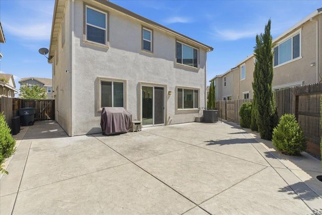 1630 Lion St, Rocklin, CA 95765