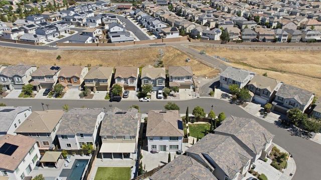 1630 Lion St, Rocklin, CA 95765