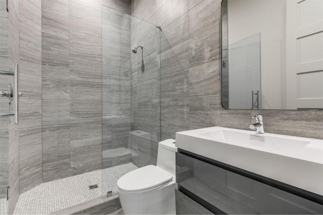 256 Crockett Street, Roanoke, TX 76262