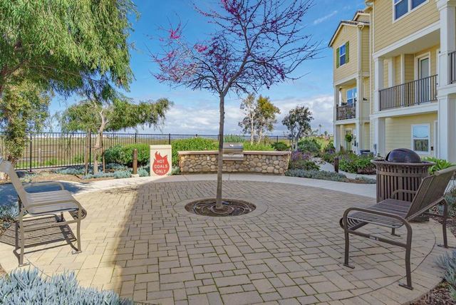 512 Heron Ln, Imperial Beach, CA 91932