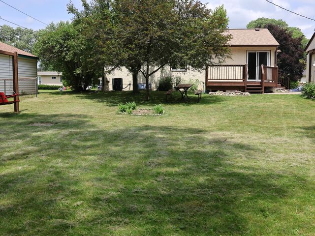 1244 Ryan Avenue E, Maplewood, MN 55109