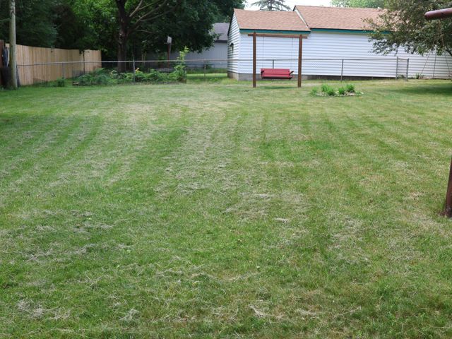 1244 Ryan Avenue E, Maplewood, MN 55109