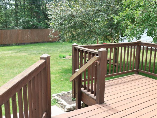 1244 Ryan Avenue E, Maplewood, MN 55109